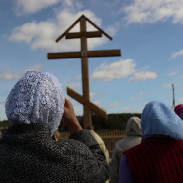 Освящение поклонного креста в деревне Речелга 10