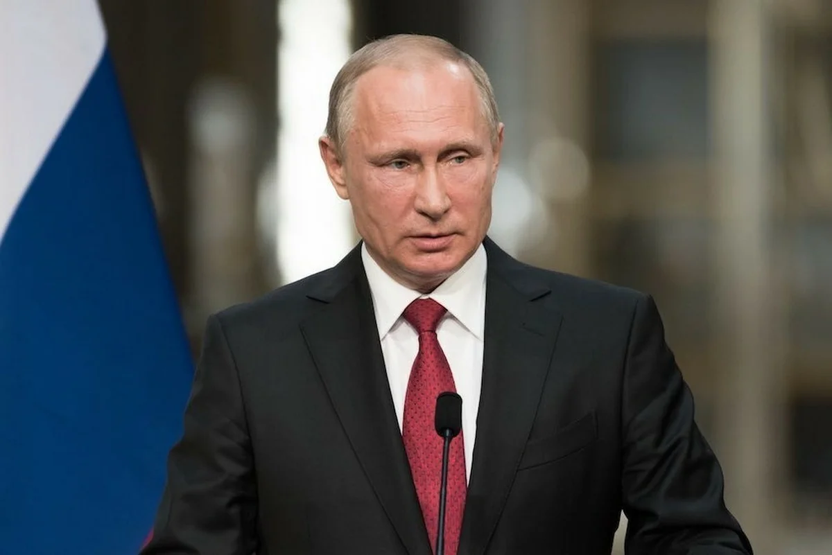 Владимир Путин объявил нерабочей неделю с 28 марта по воскресенье 5 апреля с сохранением заработной платы. 