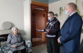 Ветерана Великой Отечественной в Пышме поздравили с 95-летним юбилеем