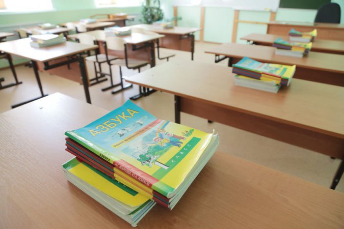 Дистант в школах и учреждениях профобразования Свердловской области по рекомендации Роспотребнадзора продлят на неделю