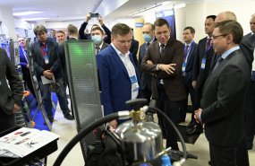 Евгений Куйвашев назвал направления совместной работы региона с Газпромом для успешного импортозамещения
