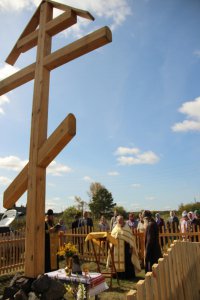 Освящение поклонного креста в деревне Речелга 03