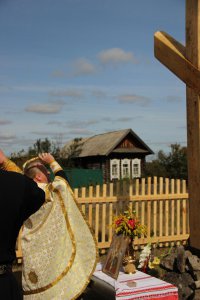 Освящение поклонного креста в деревне Речелга 13