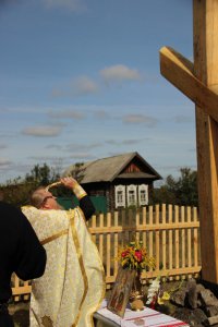 Освящение поклонного креста в деревне Речелга 14