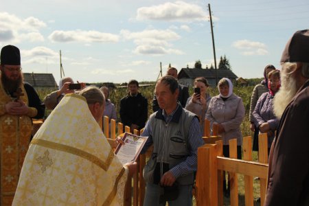 Освящение поклонного креста в деревне Речелга 24