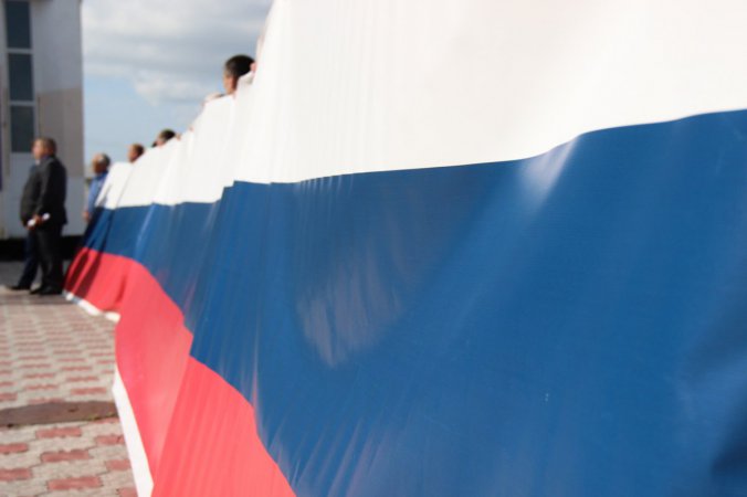 Глава ПГО В,В.Соколов поздравил пышминцев с Днём Государственного флага РФ 