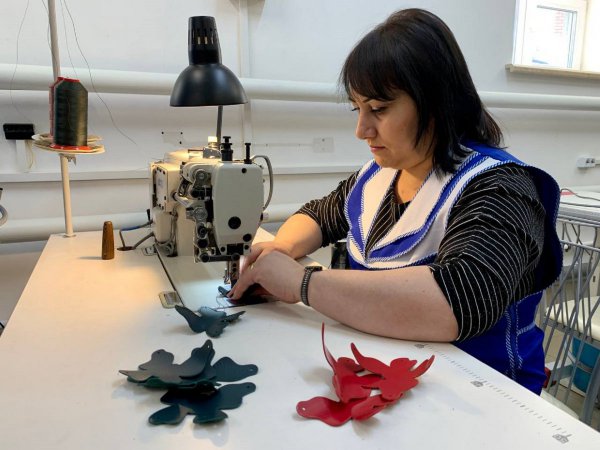 В Свердловской области открыли производство кожаных сумок и аксессуаров