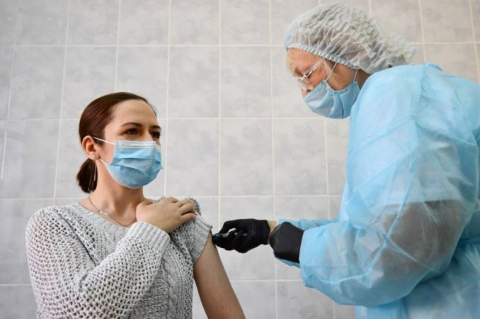 Жителей Свердловской области призывают вакцинироваться против гриппа