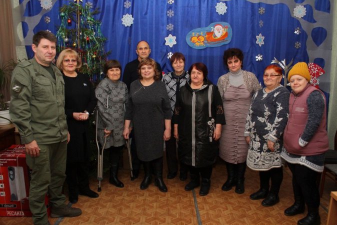 Свердловчане поздравили жителей Макеевки с Новым годом
