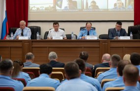 Евгений Куйвашев заявил о снижении подростковой преступности в Свердловской области в 2022 году на 10%