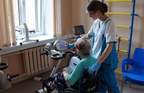 Старшее поколение свердловчан получает медицинскую помощь по профилю «гериатрия» в 33 специализированных кабинетах