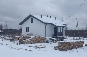 Поручение Евгения Куйвашева выполнено: строители закончили возведение всех 26 домов для погорельцев в Таёжном