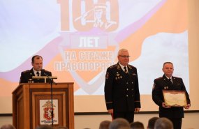 Евгений Куйвашев в день 100-летия службы участковых уполномоченных полиции отметил их вклад в укрепление правопорядка и общественной безопасности в регионе