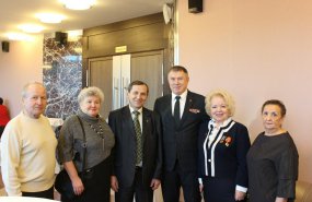 400 делегатов собрались на расширенный пленум Совета Свердловской областной общественной организации ветеранов, пенсионеров
