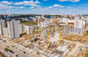 Финансирование региональной госпрограммы в сфере строительства увеличено на 28,5 млрд рублей по решению Евгения Куйвашева