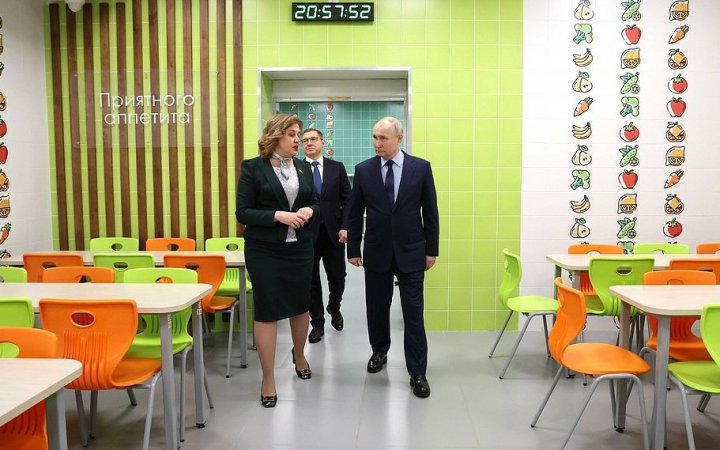 Губернатор Евгений Куйвашев расширил перечень свердловских школ, где в 2024 году будет проводиться капитальный ремонт