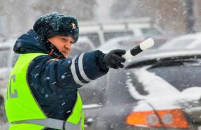 Судебные приставы в рамках взаимодействия ЦАФАП УГИБДД ГУ МВД России по Свердловской области вышли в совместный рейд